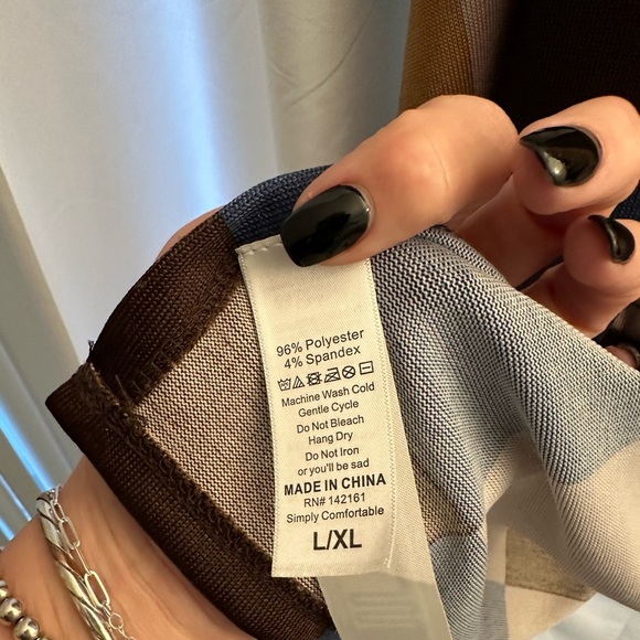 Luluroe Savannah Kaftan - Picture 7 of 7